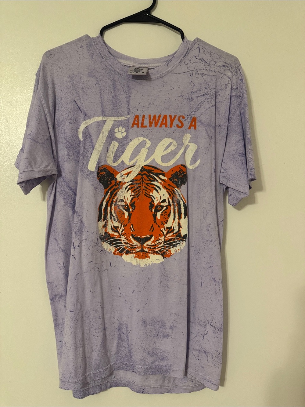 Comfort Colors tiger tee